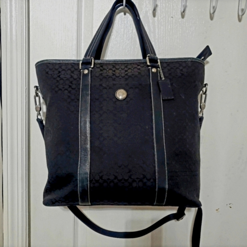 Coach Black Signature Large Canvas/Leather Tote Travel Bag 🖤💙